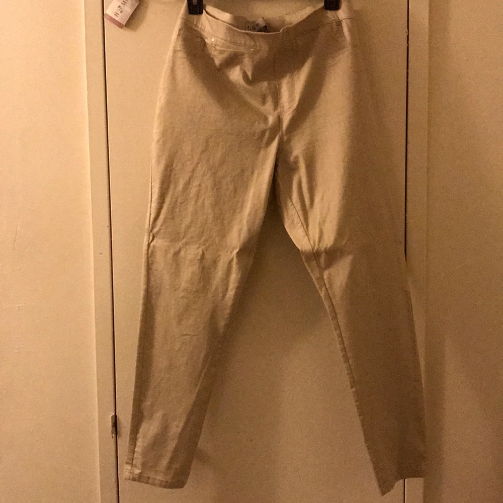 Khaki stretch jeans 👖